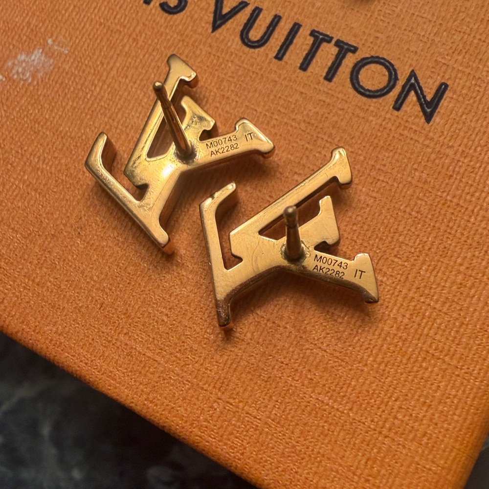 Louis Vuitton Gold-tone LV Logo Stud Earrings - Picture 4 of 7